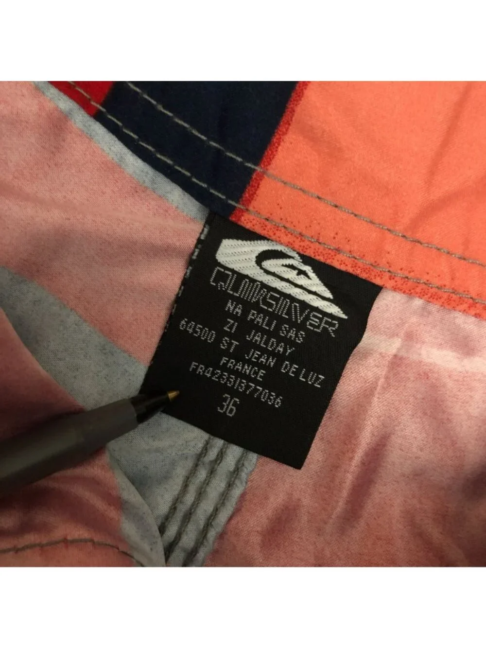 Quiksilver Vintage Board Shorts Mens 36 Red Striped Swim Trunks Cargo Pocket Y2K